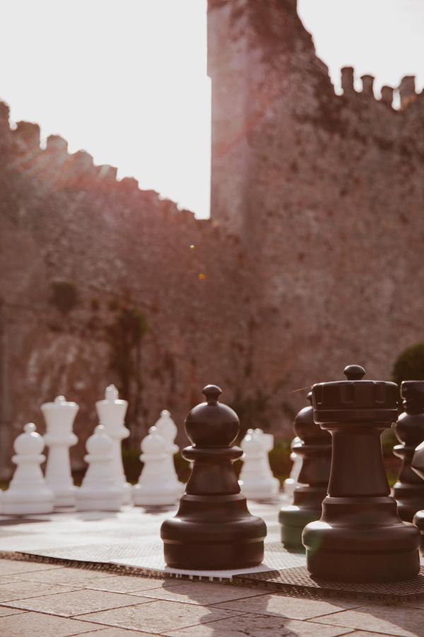 Castlemartyr Resort Hotel Exteriér fotografie Chess pieces at the Acropolis of Athens