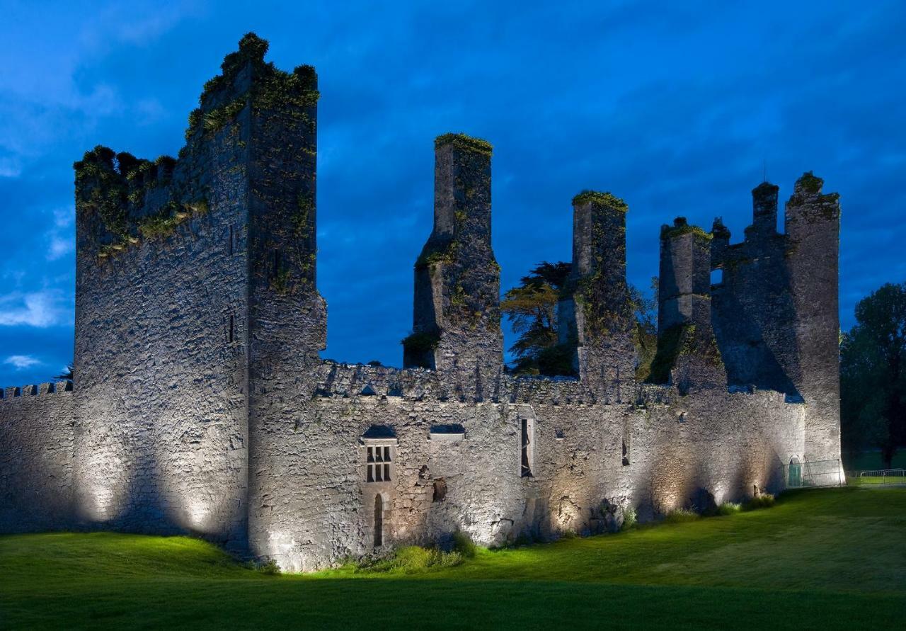 Castlemartyr Resort Hotel Exteriér fotografie Trim Castle